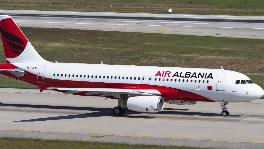 image-14-edited Çfarë po ndodh në Air Albania? Punonjës të kompanisë ngrejnë alarmin për shkelje të rënda dhe cënim të sigurisë ajrore